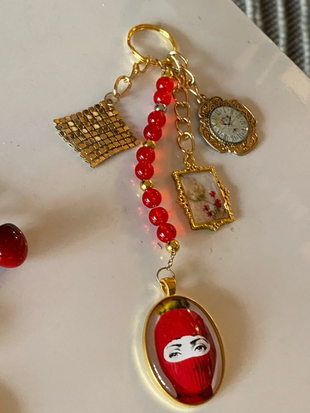BAG CHARM PURSE ACCESSORIE FORNASETTI SKI MASK FLORAL FRAME CLOCK GOLDEN TONE - Picture 6 of 7